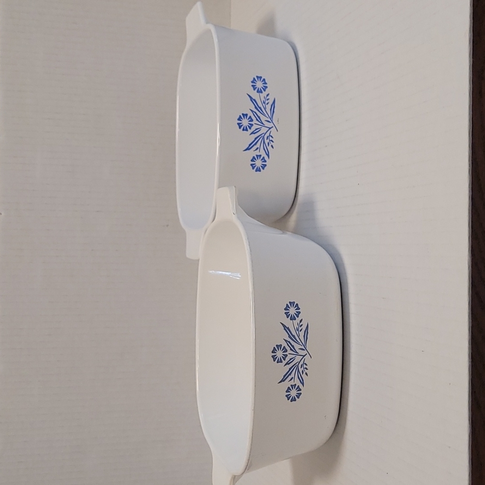Gorgeous Pair of Vintage Corningware Serving Dishes.